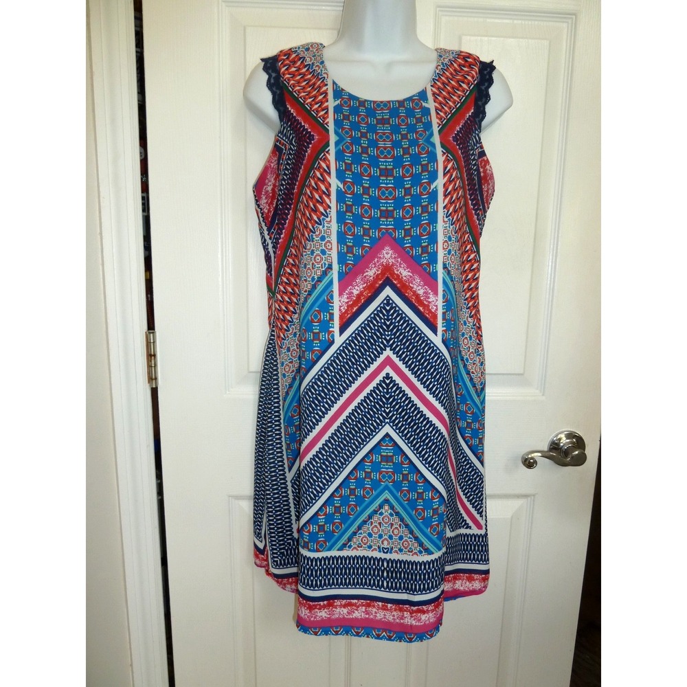 SPEECHLESS Sz Med. Shift Dress Colorful Sleeveless Patchwork Lined Knee Length